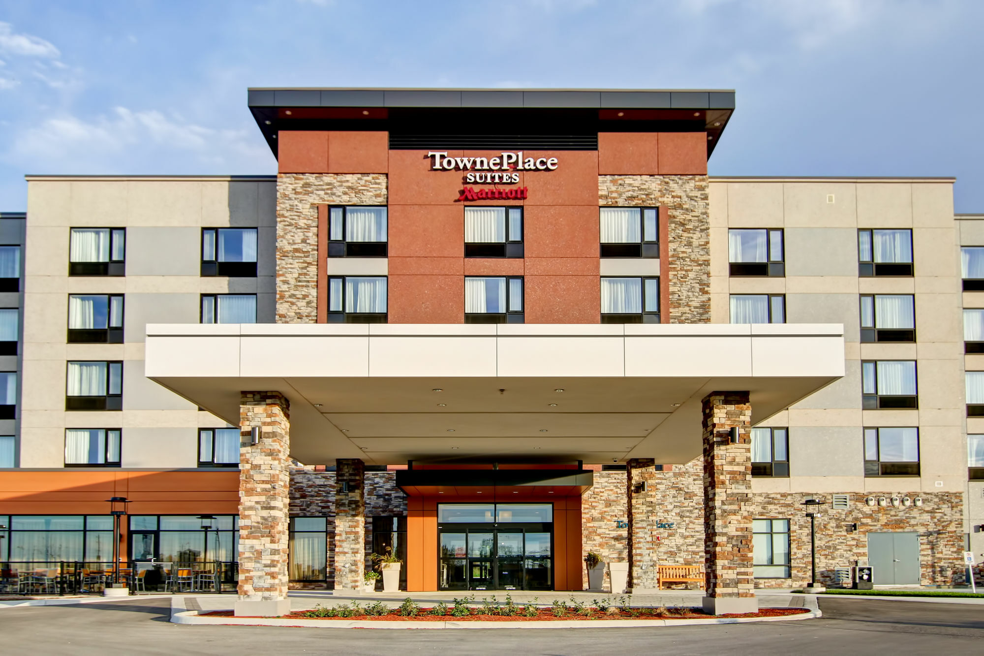 Towneplace Suites By Marriott Kincardine Exterior photo